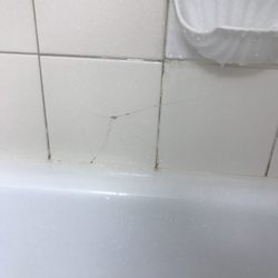 Heritage Inn - Cracked in a lot places
