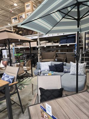 LOWE’S HOME IMPROVEMENT - Updated November 2025 - 80 Photos & 112 ...