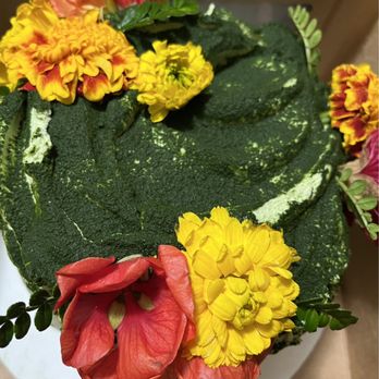 ByClio Bakery - 6-inch custom cake: oolong cake, egg custard filling, matcha cream top frosting - Bakeries Near Me - Brooklyn, New York ByClio Bakery - 6-inch custom cake: oolong cake, egg custard filling, matcha cream top frosting - Bakeries Near Me - Brooklyn, New York