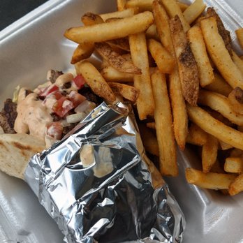Lunchboxxx - Food Trucks Near Me Lunchboxxx - Food Trucks Near Me
