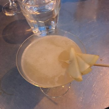 The Keefer Bar - Dragonfruit - Lounges Near Me - Vancouver, British Columbia