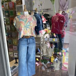 Wilkins & Olander - Love their Kut jeans!