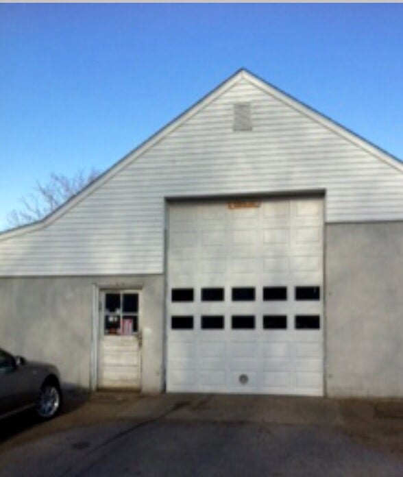 J & J CAR CARE CENTER Updated September 2024 1590 Post Rd E