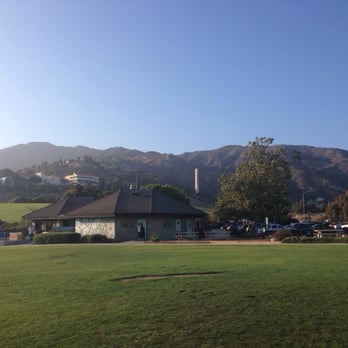 Malibu Bluffs Park - Bathrooms - Parks Near Me - Malibu, California Malibu Bluffs Park - Bathrooms - Parks Near Me - Malibu, California