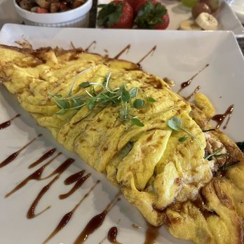 Spade And Spatula - Goat cheese omelette - Gastropubs Near Me - Blue Jay, California Spade And Spatula - Goat cheese omelette - Gastropubs Near Me - Blue Jay, California