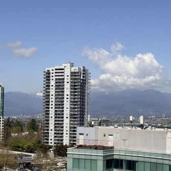 Hilton Vancouver Metrotown - Hotels Near Me - Burnaby, British Columbia Hilton Vancouver Metrotown - Hotels Near Me - Burnaby, British Columbia