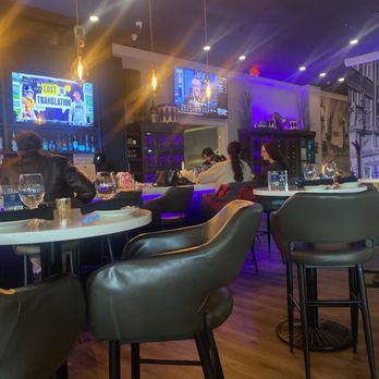 Sto Lat Bar - Bar - Bars Near Me - Buffalo, New York