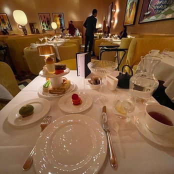 Sketch - Afternoon tea - French Near Me - London, XGL