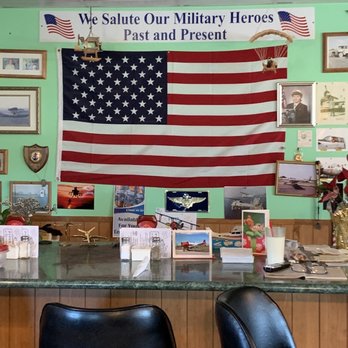 Pyper Kub Cafe - military heroes past and present - Cafes Near Me - Williston, Florida