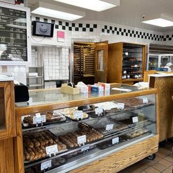 Long's Bakery - Entrance