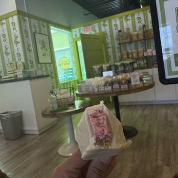 Kermit's Key West Key Lime Shoppe - Desserts Near Me - Key West, Florida