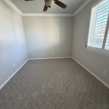 Diamond General Construction Co. - Guest bedroom carpet instalation - General Contractors Near Me - Lancaster, California