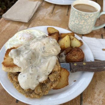 Kihei Caffe - Chicken Fried Steak. Outstanding!!! - Hawaiian Near Me - Kihei, Hawaii