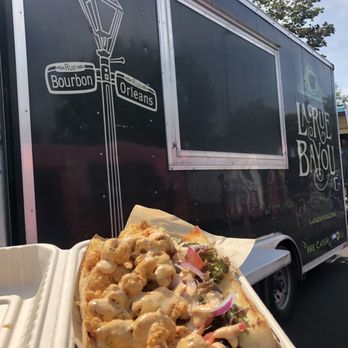 La Rue Bayou - Shrimp po' boy!! - Cajun/Creole Near Me