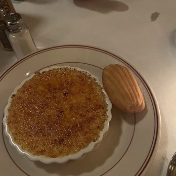 Le Diplomate - Crme Brle 10/10 - Brasseries Near Me - Washington, DC, District of Columbia