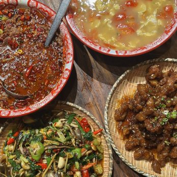 Nian Yi Kuai Zi - Nian Yi Kuai Zi - Jianghu cuisine meal spread - Chinese Near Me - Toronto, Ontario Nian Yi Kuai Zi - Nian Yi Kuai Zi - Jianghu cuisine meal spread - Chinese Near Me - Toronto, Ontario
