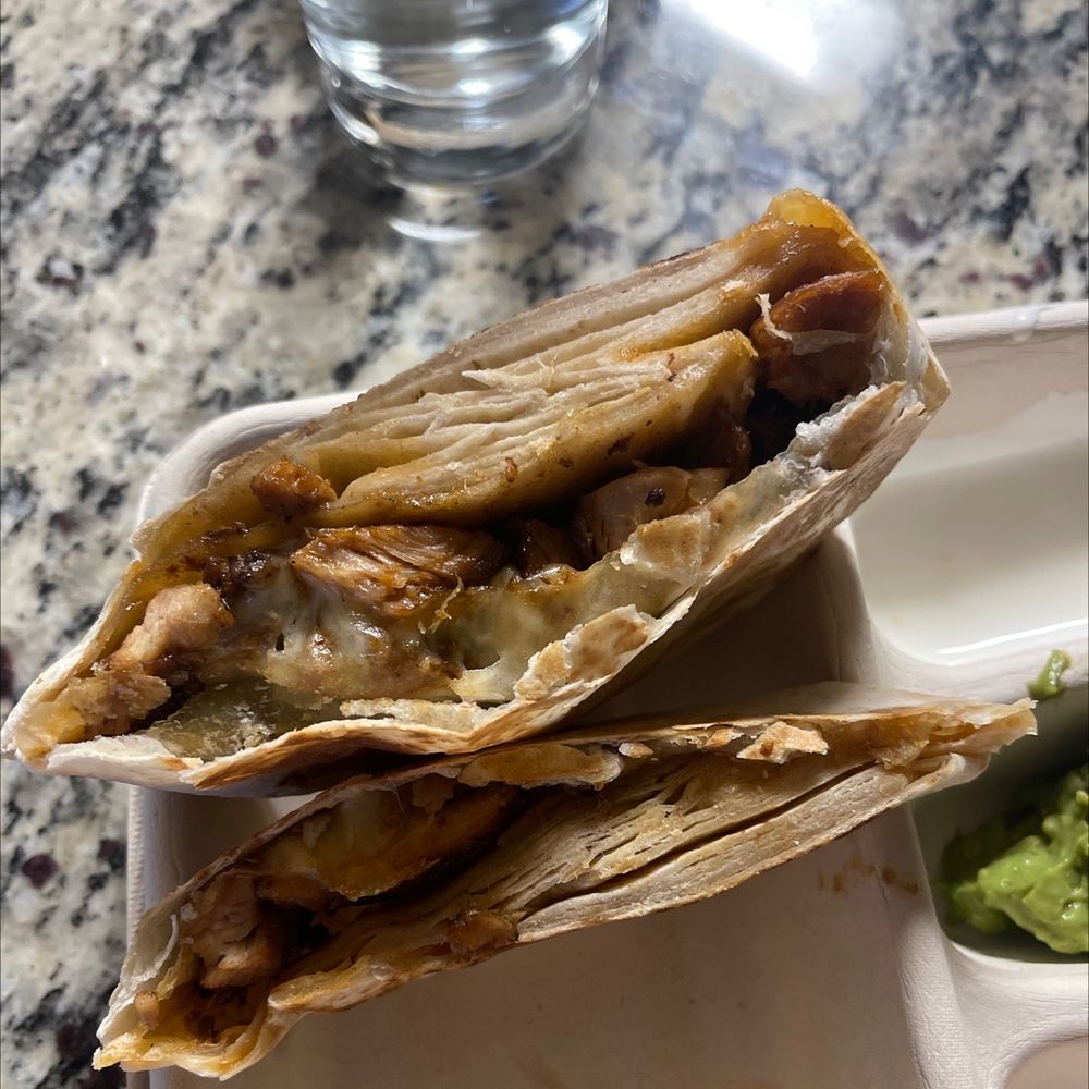 CHIPOTLE MEXICAN GRILL Updated September 2024 10 Photos & 84