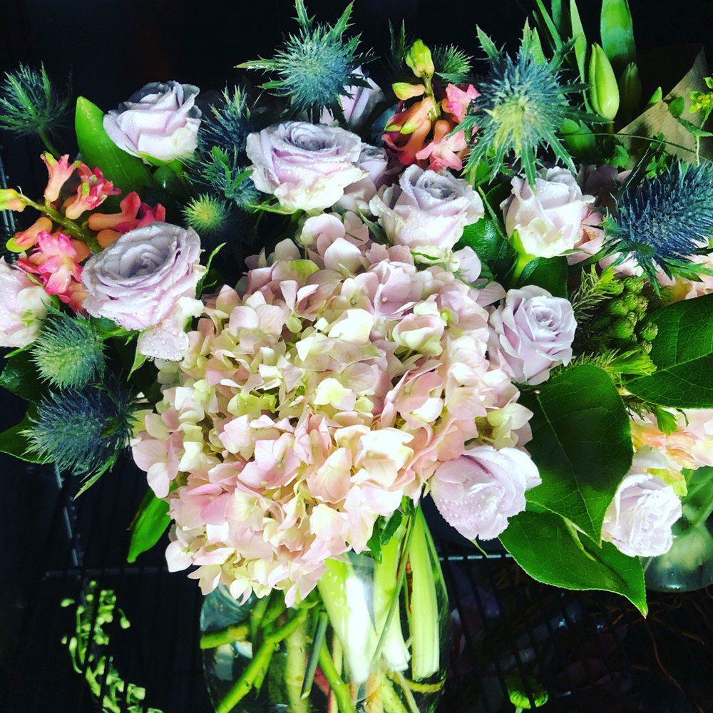 CONCEPTS IN BLOOM 96 Photos Florists Tulsa, OK Phone Number Yelp