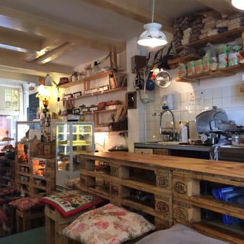 De Laatste Kruimel - Coffee & Tea Near Me - Amsterdam, New Hampshire