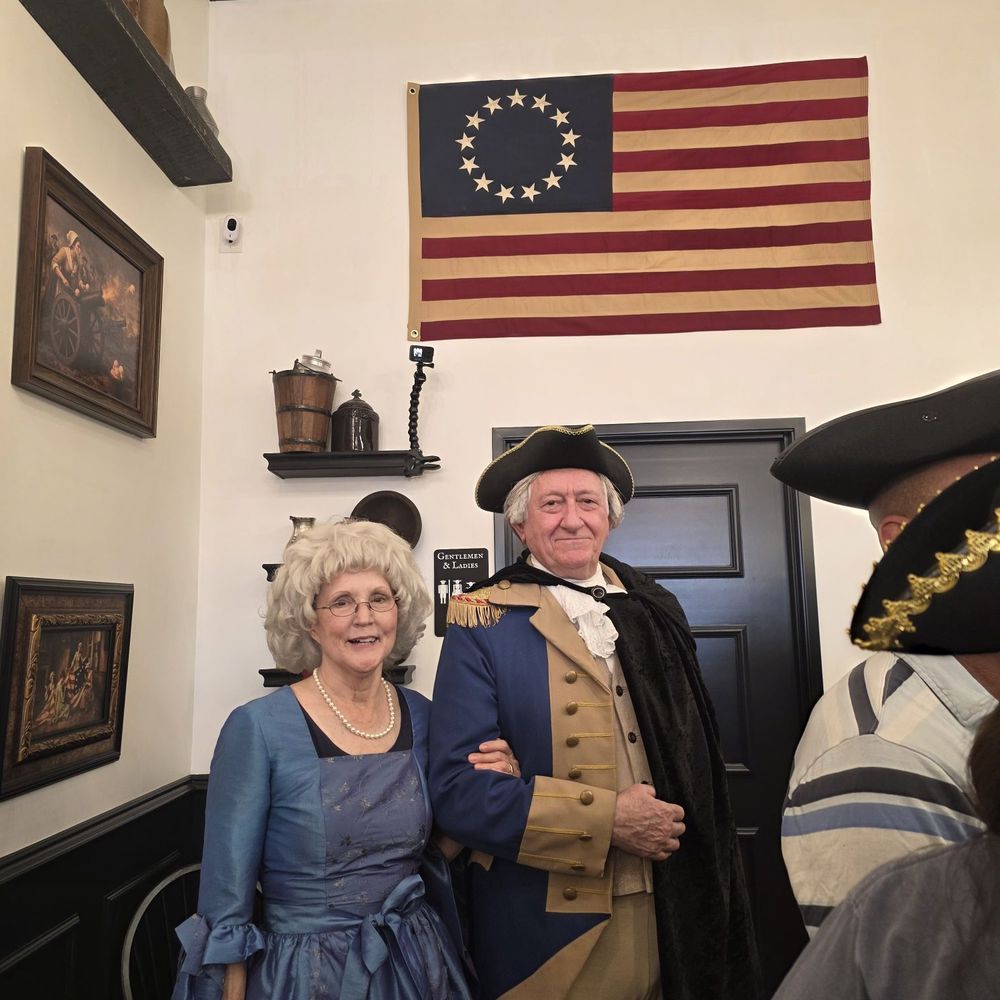 Brooker's Founding Flavors - President Washington and First First Lady Martha Washington - Ice Cream & Frozen Yogurt Near Me - Chandler, Arizona