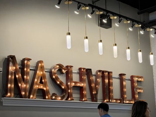 Biscuit Love Gulch by null