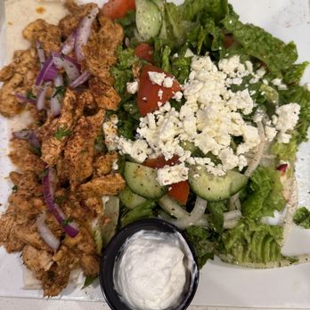 Zaatar Lebanese Grill - Chicken Shawarma and Lebanese salad - Lebanese Near Me - San Antonio, Texas