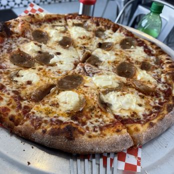 Manizza's Pizza - The Honey Badger without Jalapeño - Pizza Near Me - Las Vegas, Nevada Manizza's Pizza - The Honey Badger without Jalapeño - Pizza Near Me - Las Vegas, Nevada