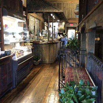 Mate Factor - Inside - Coffee & Tea Near Me - Savannah, Georgia Mate Factor - Inside - Coffee & Tea Near Me - Savannah, Georgia