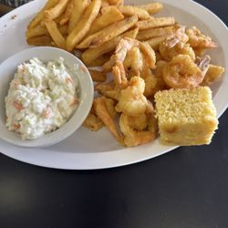 Elea J's Southern Table - Fried shrimp plate.