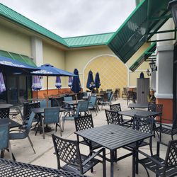 Paradise Deli & Grill