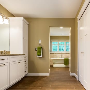 Lincorp/Borchert - a view of a bathroom - General Contractors Near Me - Washington, Michigan