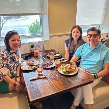 Egg Harbor Cafe - Breakfast & Brunch Near Me - Schaumburg, Illinois