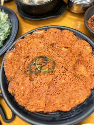 JINJU GOMTANG by null