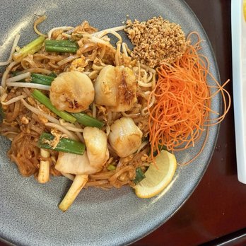 Thai Sushi Aroy Dee - Scallop pad Thai - Thai Near Me - Glens Falls, New York