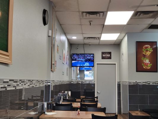 LUCKY’S BURGERS N SHAKES - Updated April 2026 - 11 Photos & 14 Reviews ...