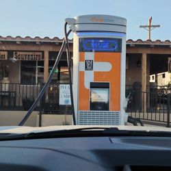 Chevron - Slow as a turtle charger