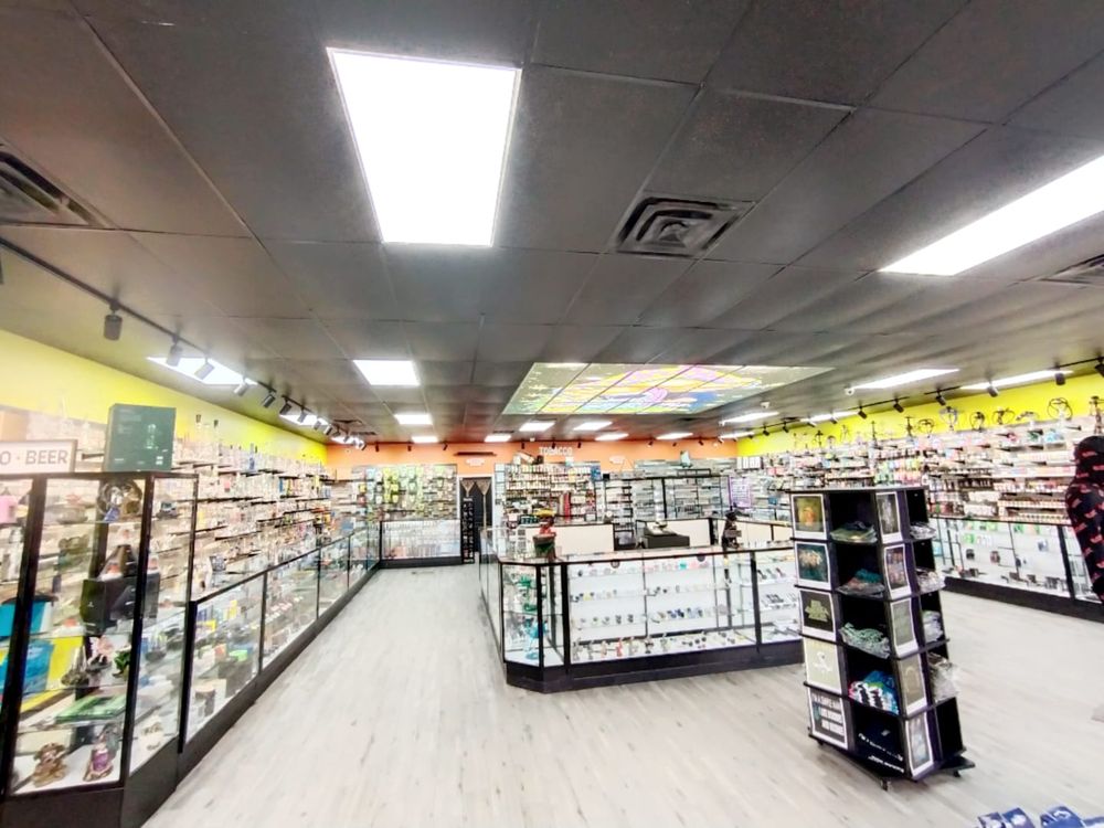 SMOKE CENTER KILLEEN - Updated April 2024 - 14 Photos - 4008 E Stan