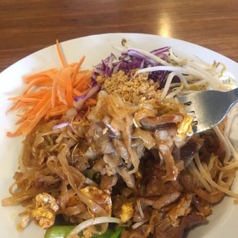 Greenview Thai - 1. Pad Thai - Thai Near Me - Los Angeles, California Greenview Thai - 1. Pad Thai - Thai Near Me - Los Angeles, California