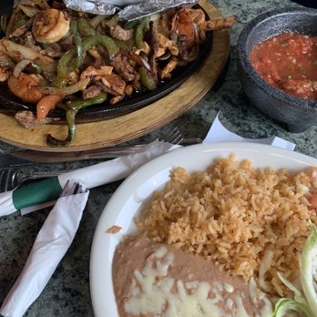 El Patron Taqueria - Fajitas with steak, shrimp, and chicken - Mexican Near Me - Murfreesboro, Tennessee El Patron Taqueria - Fajitas with steak, shrimp, and chicken - Mexican Near Me - Murfreesboro, Tennessee