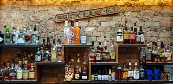 Apples & Pears Cocktail Bar by null