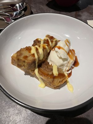 Griff's Kitchen & Bar by null