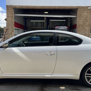 United Tint Shop - Before tint - Car Window Tinting Near Me - Glendora, California United Tint Shop - Before tint - Car Window Tinting Near Me - Glendora, California