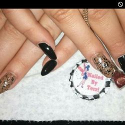 JR's Full Throttle Salon - FRIDAY SPECIAL:-Purchase set gel enhancements $55 & book next fill @ just $15
Note: All fills after are regular price of $35