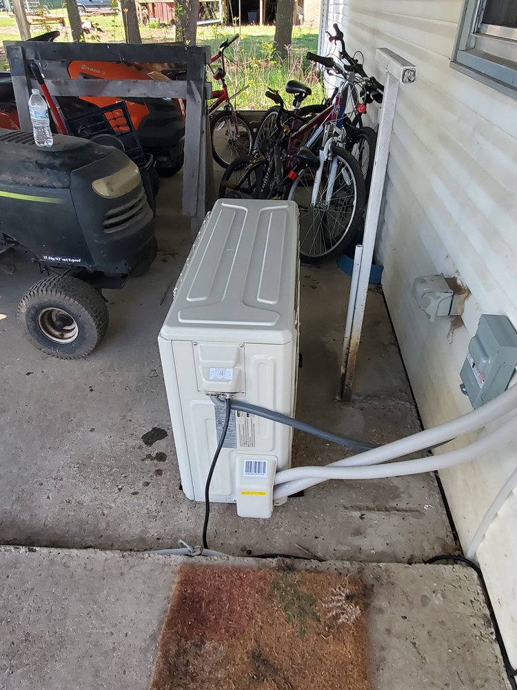 Slide of Leon Plumbing, Heating & Cooling