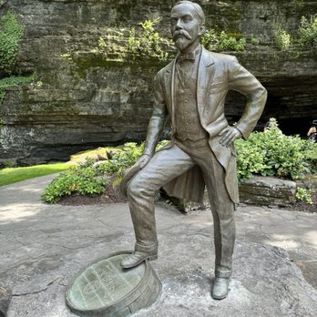 The Jack Daniel Distillery - Moment to Jack Daniel where it all started over 150 years ago. - Distilleries Near Me - Lynchburg, Tennessee The Jack Daniel Distillery - Moment to Jack Daniel where it all started over 150 years ago. - Distilleries Near Me - Lynchburg, Tennessee