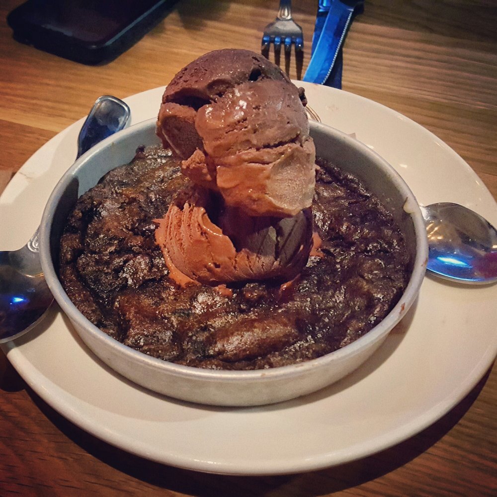 BJ's Restaurant & Brewhouse - Chocolate Pizzookie - New American Near Me - Longview, Texas