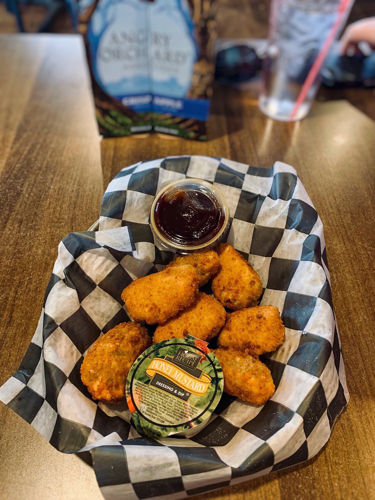 SQUIRREL CAGE BAR AND MOTEL 15 Reviews Bars 8144 Hwy 61, Willow