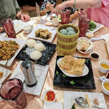 Jade Dynasty Seafood Restaurant - Dim Sum Near Me - Honolulu, Hawaii Jade Dynasty Seafood Restaurant - Dim Sum Near Me - Honolulu, Hawaii
