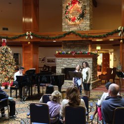 Kym Ng, Advanced Simply Music Piano Teacher - Sharing music with others gives you a wonderful feeling! We Wish You Are Merry Little Christmas...