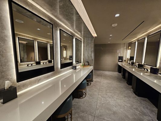 Chase Sapphire Lounge by The Club New York City LGA by null